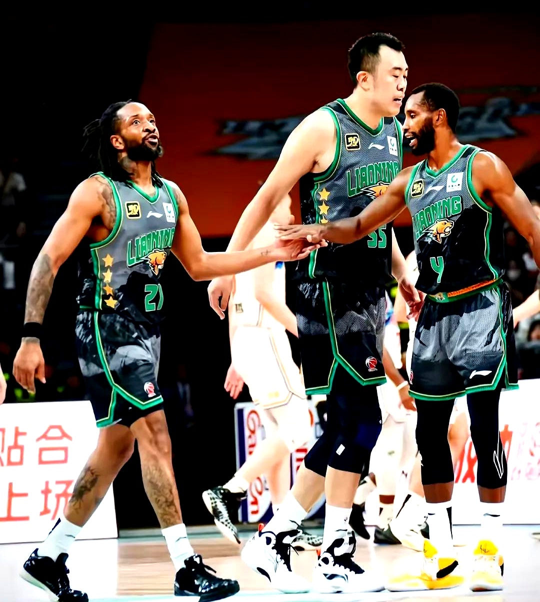 辽宁队全场碾压CBA季后赛,如同剧本杀再现,封盖的简单介绍 辽宁队全场碾压CBA季后赛,如同剧本杀再现,封盖的简单介绍