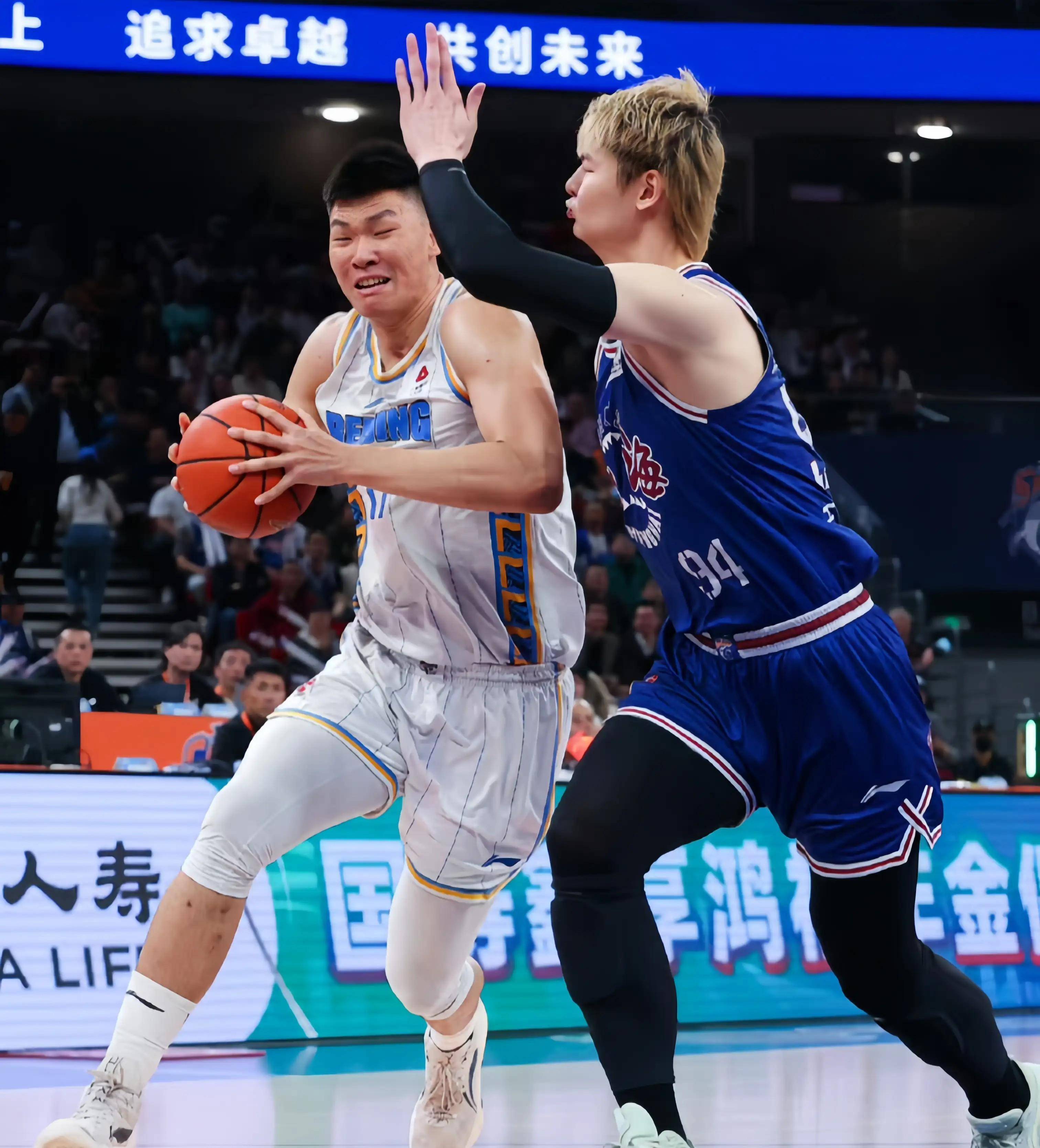 乐鱼体育链接-吉林队在CBA季后赛中打出弹幕刷屏，被誉为全场沸腾