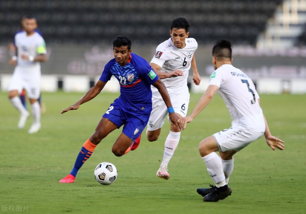 阿富汗队球员精彩进球，获得胜利