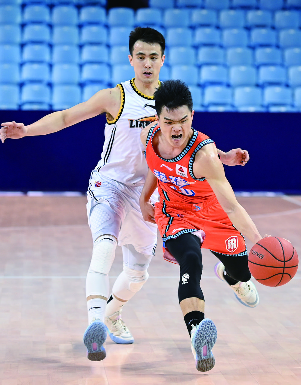 福建浔兴股份成功登陆A股市场，市值快速增长