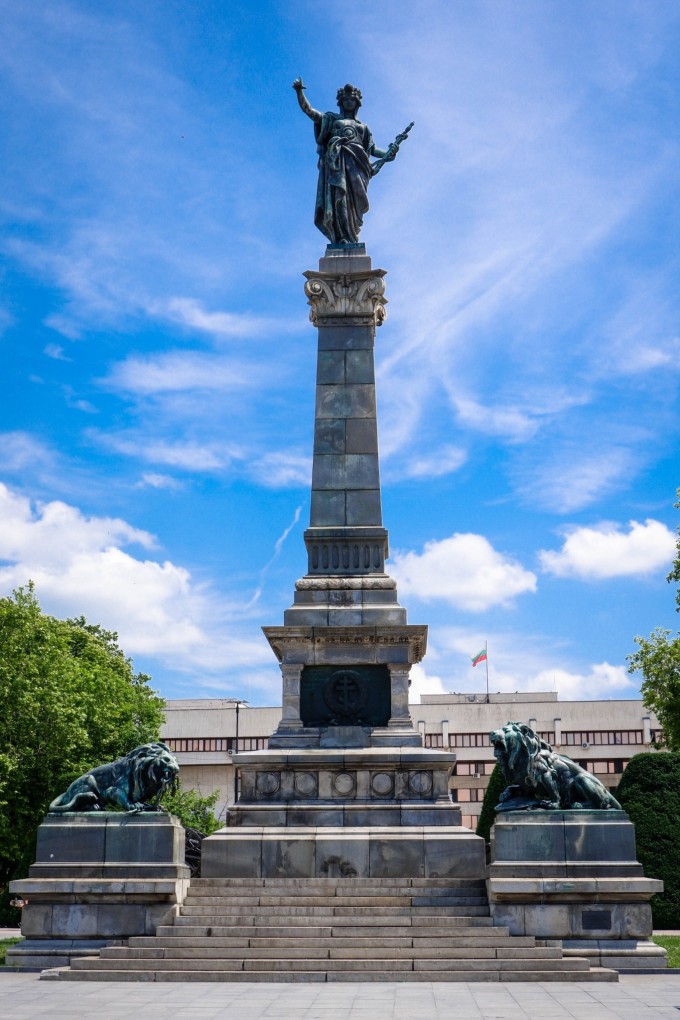 乐鱼体育vip注册-保加利亚力克摩尔多瓦，出线希望渐近